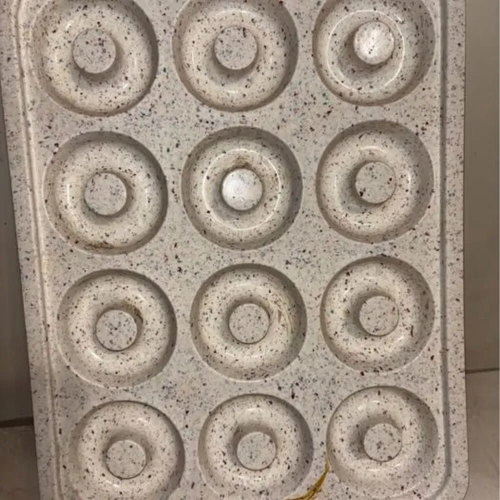 Trudeau 12-cavity silicone donut baking pan